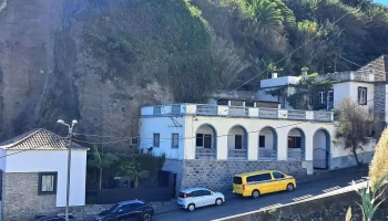 Santana Rent a Car - Rua Do Til