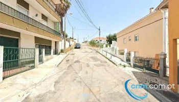 Saralves - 2690-205 Santa Iria De Azoia