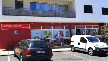 Supermercado Esmeralda Brilhante - Porto Moniz