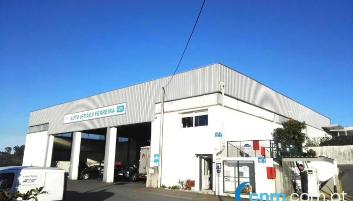 A Oficina Auto Irmãos Ferreira, Lda. - 4590-789 Ferreira