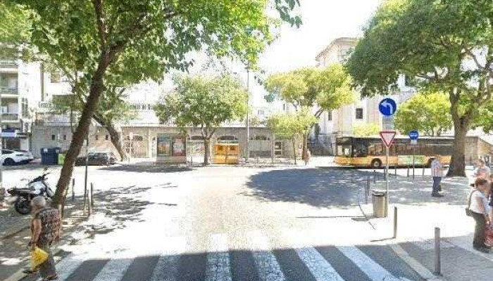 Alberto Oculista -    Estr De Benfica 725c Street View E 360deg - Lisboa