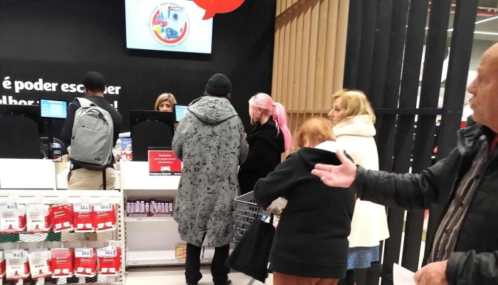 Auchan Alfragide -  Hipermercado - Carnaxide