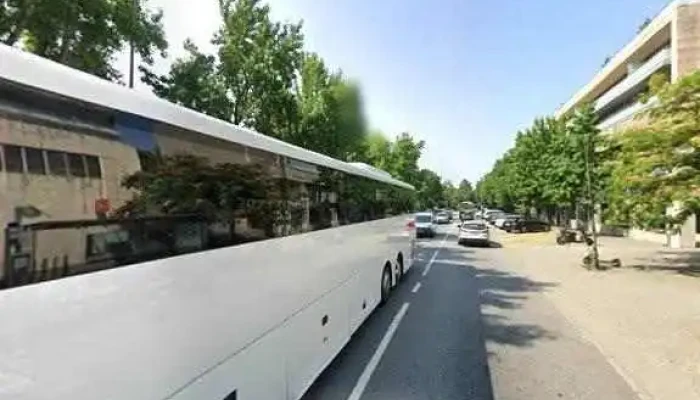 Banco Ctt Guimaraes Street View E 360deg - Guimarães