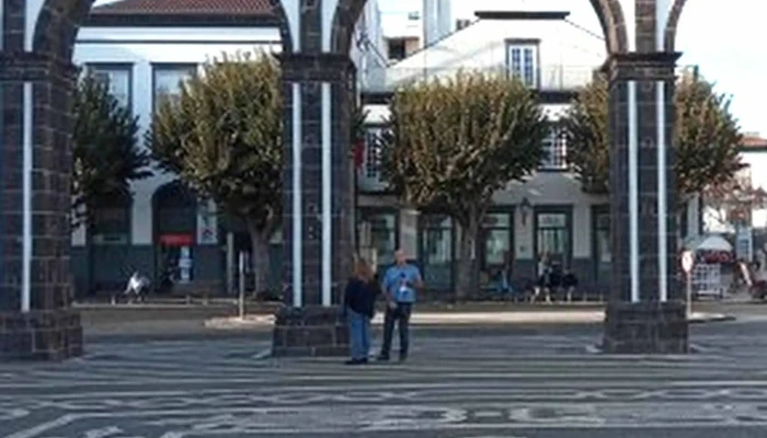 Bebe E Le Cafe - Ponta Delgada