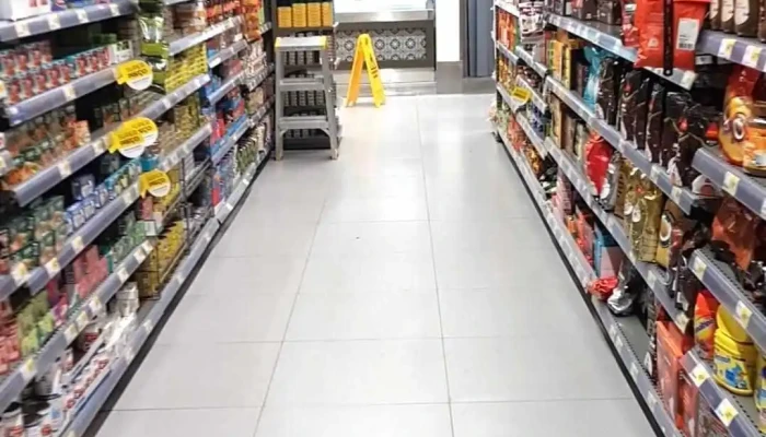Continente Bom Dia -  Interior - Benfica
