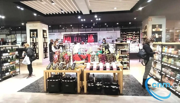 El Corte Ingles Interior - Lisboa