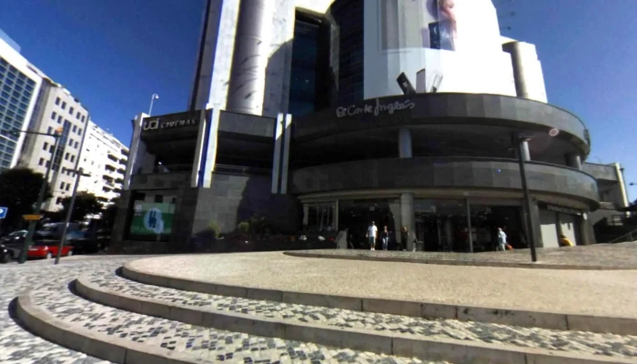 El Corte Ingles Street View E 360deg - Lisboa