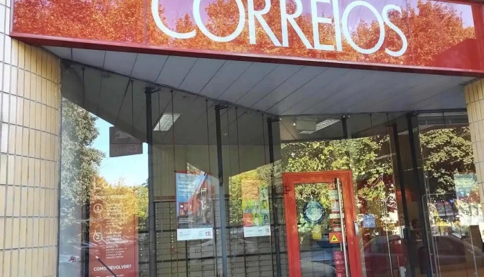 Estacao Dos Correios De Urgezes Exterior - Guimarães