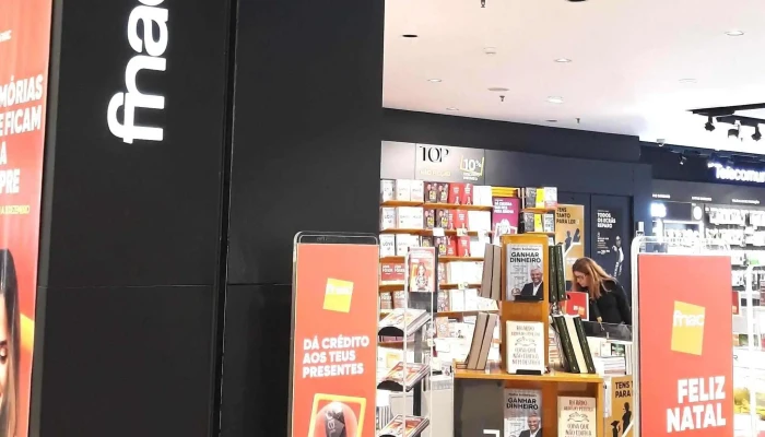 Fnac -  Loja De Eletronicos - Oeiras