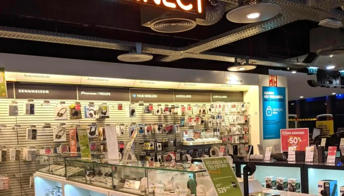 Fnac -  Loja De Eletronicos - Funchal