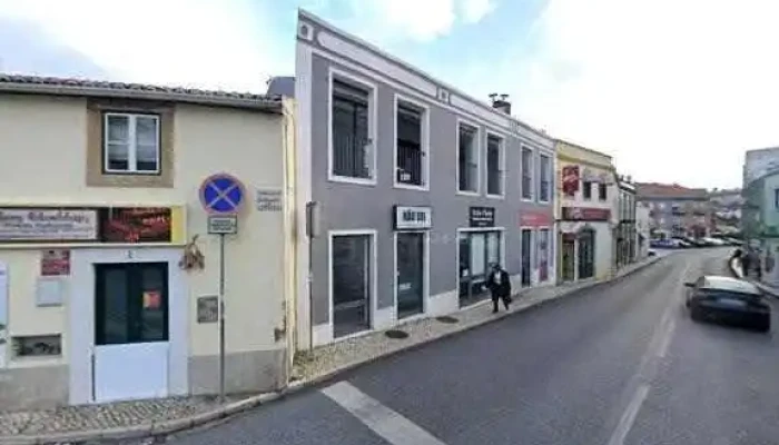 Frangos De Canecas Street View E 360deg - Odivelas
