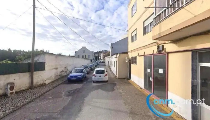 Garagem Habitual-comércio De Pneus E Serviços Auto Lda - 2600-668 Castanheira Do Ribatejo