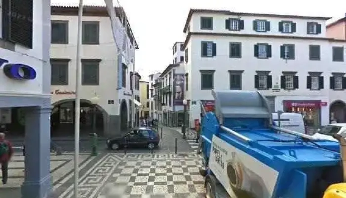 Havaianas -  Street View E 360deg - Funchal