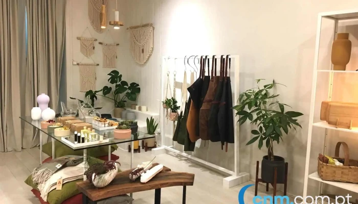 Homy - Home Design - 2765-445 Estoril