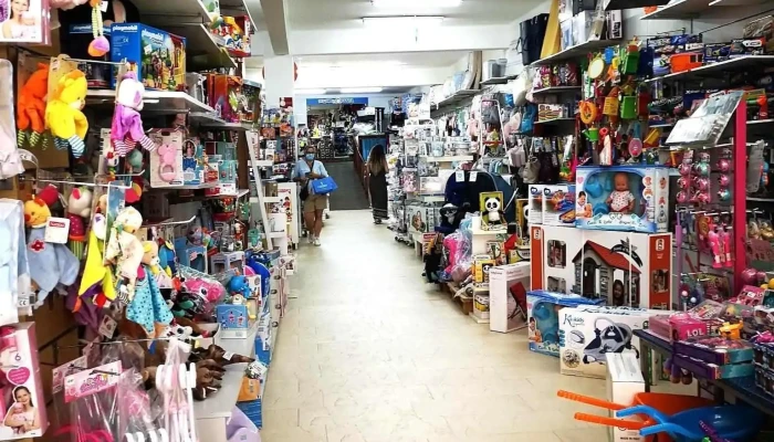 Imperio Da Crianca   Tanimara Comercio De Confeccoes Unipessoal Lda Interior - Caldas Da Rainha