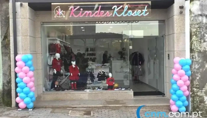 Kinder Kloset - Portugal