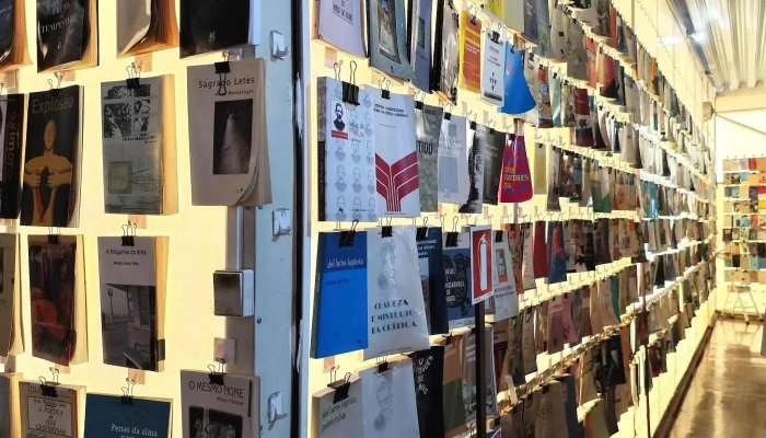 Livraria Esperanca Opinioes - Funchal