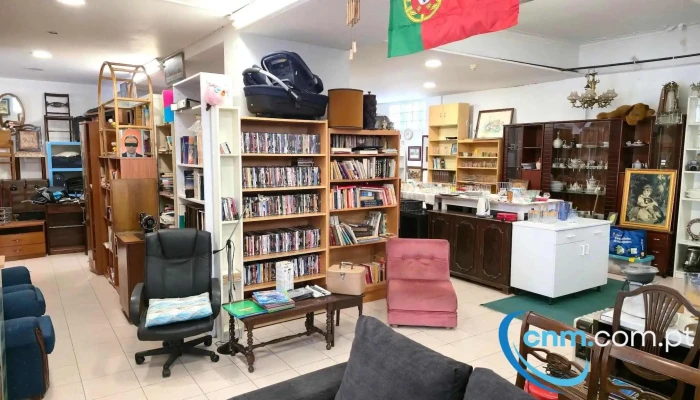 Loja Solidaria Partilha Constante Benfica Interior - Lisboa