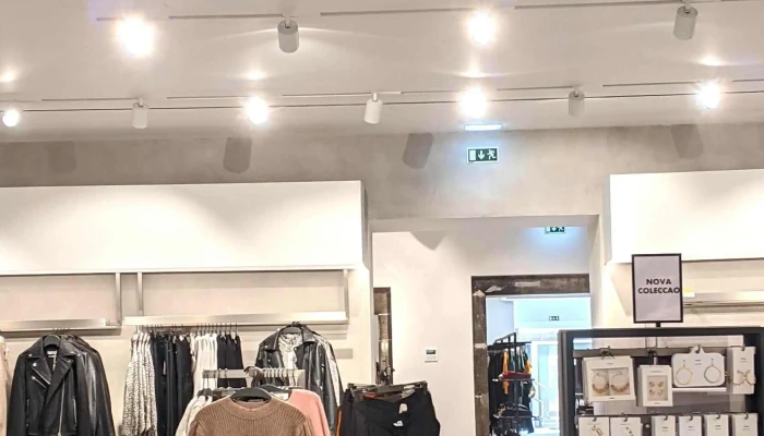 Mango -  Loja De Moda Feminina - Funchal
