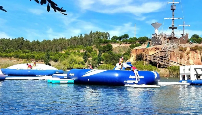 Parque Aquatico Lagoa Do Falcao Videos - Campelos