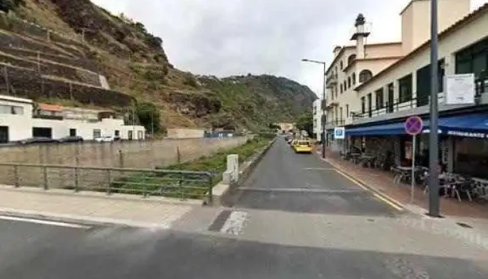 Parque Infantil Da Vila Da Ribeira Brava -  Street View E 360deg - Ribeira Brava