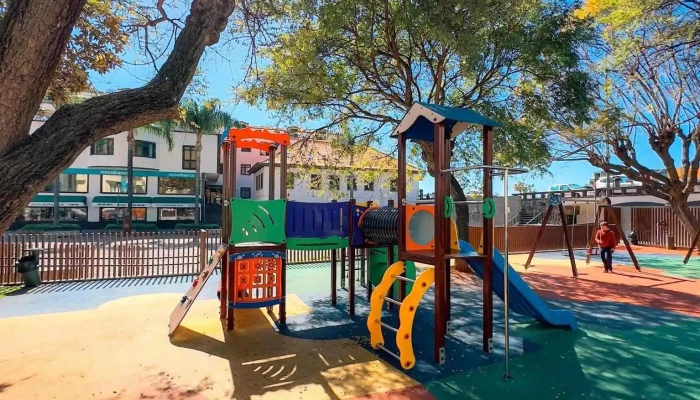 Parque Infantil Da Vila Da Ribeira Brava -  Tudo - Ribeira Brava