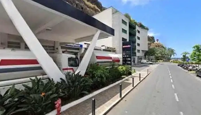 Pingo Doce Super Ribeira Brava -  Street View E 360deg - Ribeira Brava