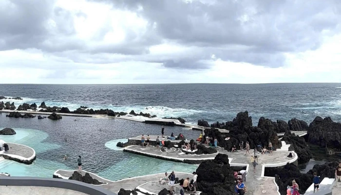 Piscinas Naturais -  Piscina Externa - Porto Moniz