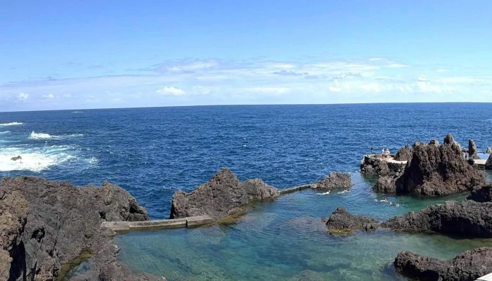 Piscinas Naturais - Porto Moniz