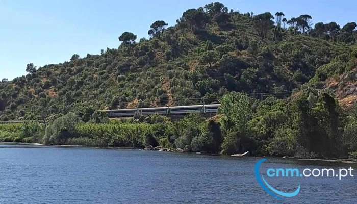 Praia Fluvial Do Alamal -  Videos - Gavião