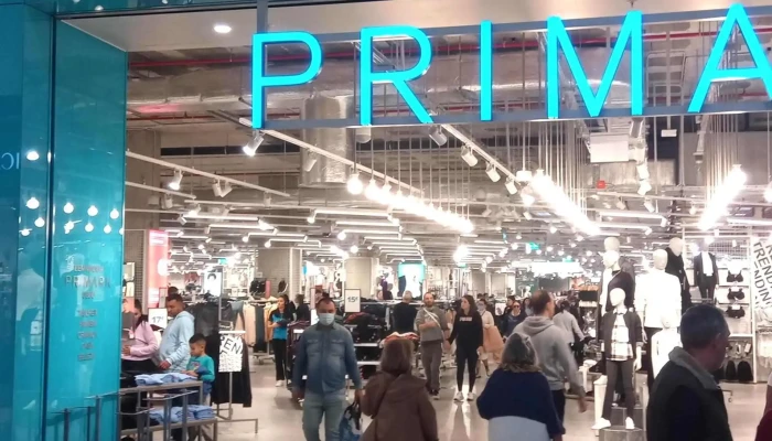 Primark Ubbo -  Videos - Amadora