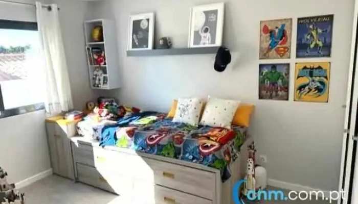 Quarto Colorido Lisboa -  Cama - Lisboa