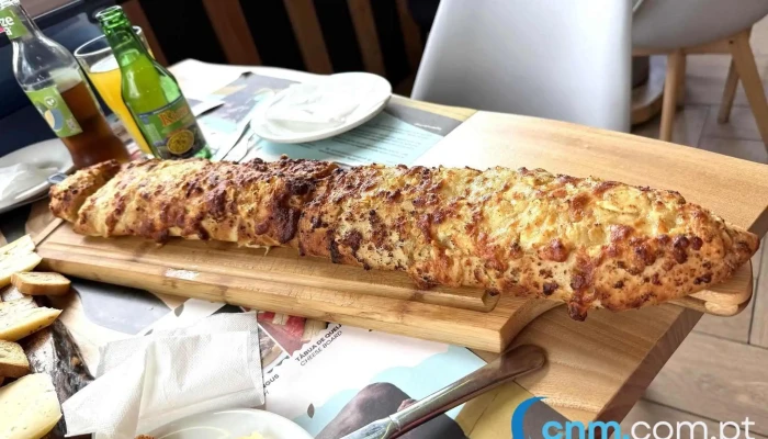 Queijaria Furnense -    Angus Meat Pao De Alho - Furnas