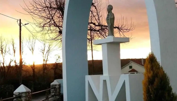 Rebolosa -  Tudo - Portugal