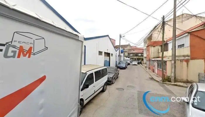 Reparadora Ideal Da Serra Luz-comércio E Reparações De Automóveis Lda - 1675-076 Pontinha