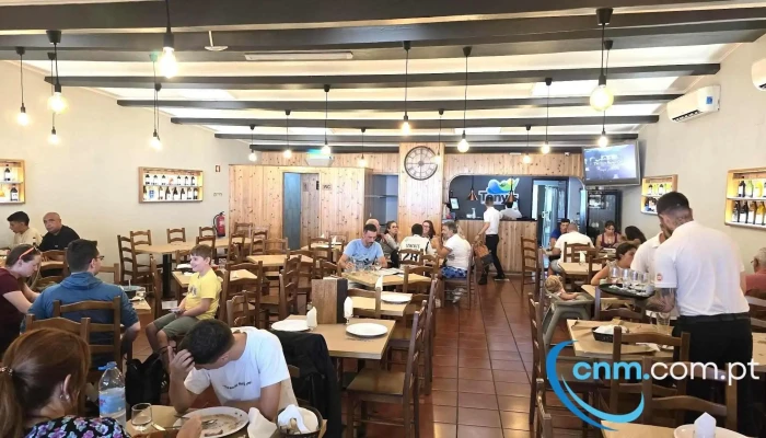 Restaurante Tonys Ambiente - Furnas