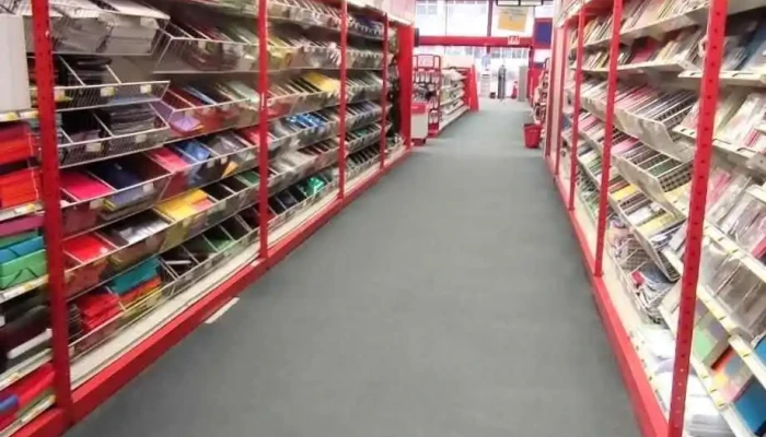 Staples -  Interior - Lisboa