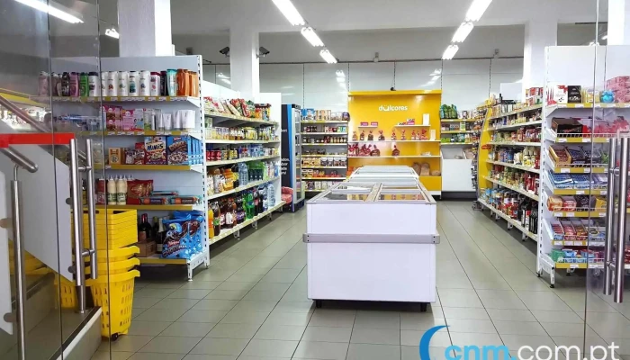 Supermercado Bom Dia -  Interior - Calheta