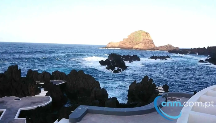 Supermercado Esmeralda Brilhante -  Tudo - Porto Moniz