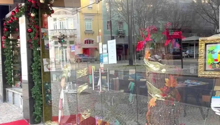 Tantos Livros Livreiros Lda Videos - Lisboa