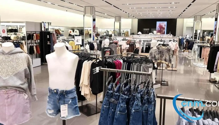 Zara - 8200-425 Albufeira