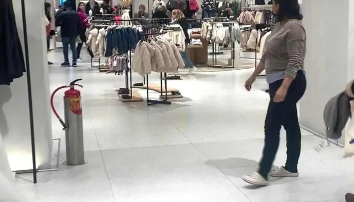 Zara Colombo -  Videos - Lisboa