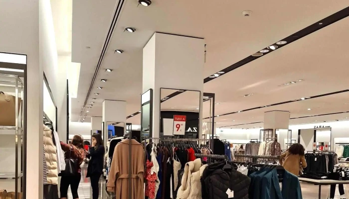 Zara Madeirashopping Catalogo - Funchal
