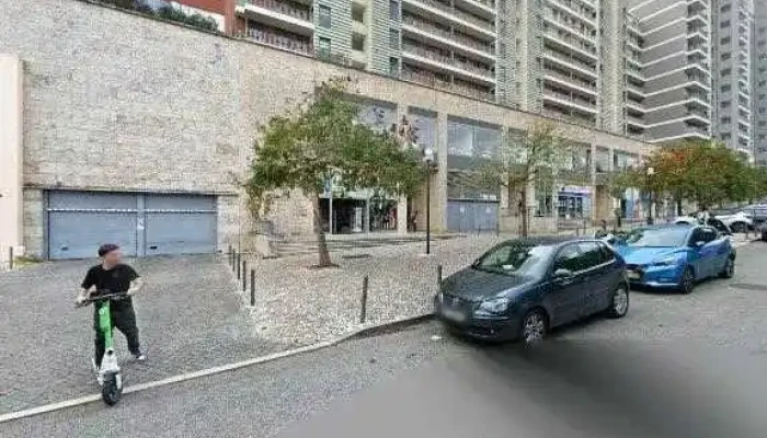 Zippy -  Street View E 360deg - Lisboa